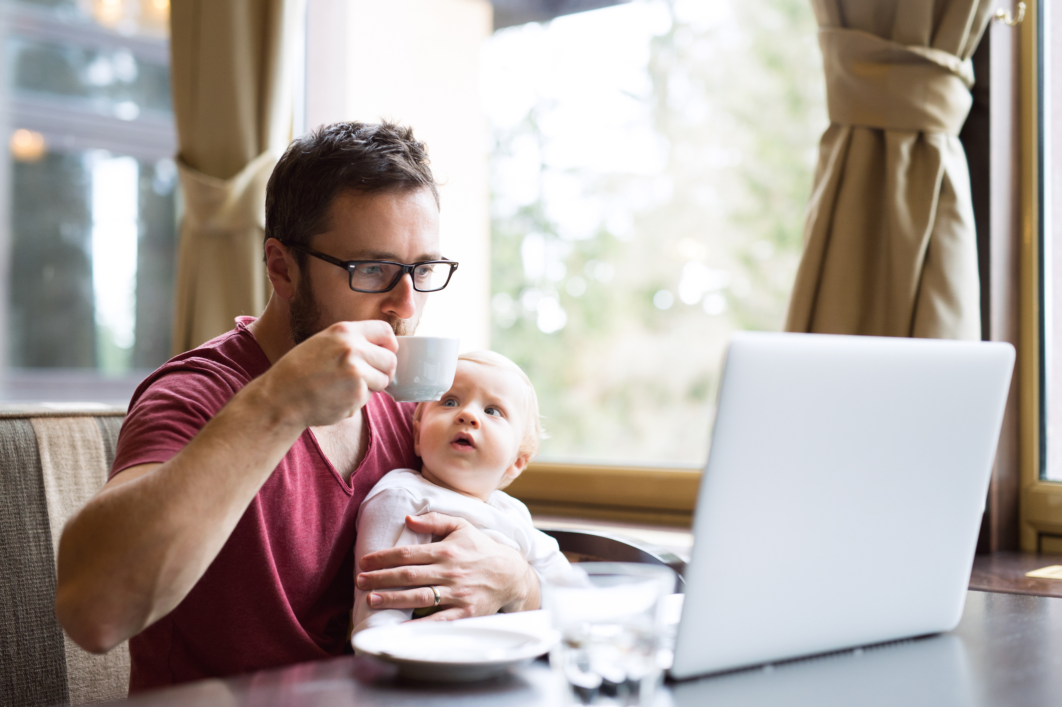 How Maternity and Parental Services Helps Support Expectant Mothers/Parents within the Workforce