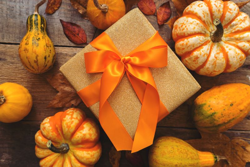 Why Should You Get Your Employees a Thanksgiving Gift