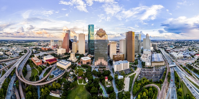 INTOO delivers Houston outplacement services, as represented by the city skyline